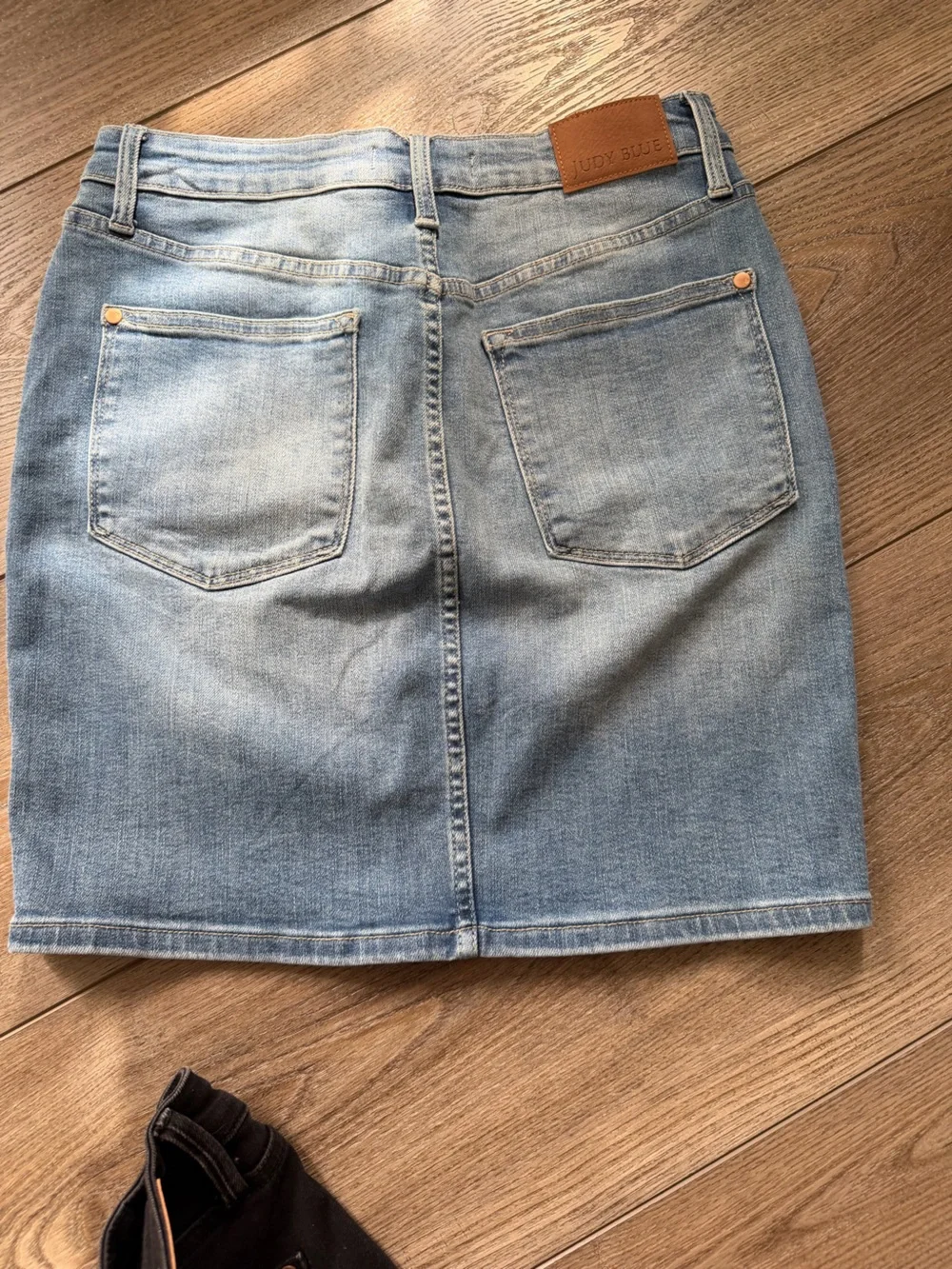 Judy Blue denim skirt